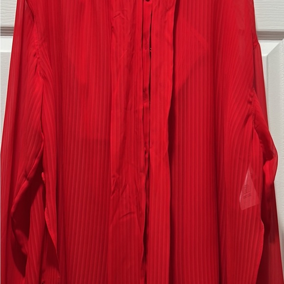 Aritzia Babaton Luxembourg Blouse - Picture 3 of 6